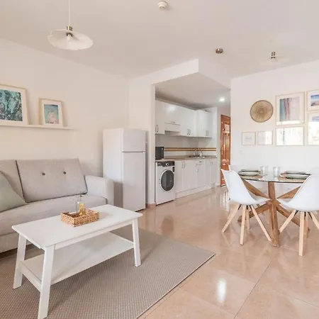 Oasis Sun & Soul, Pool And Wifi By Rentalfue Apartment *